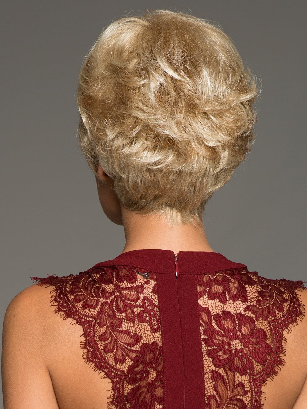 True Demure | Synthetic Wig (Basic Cap)