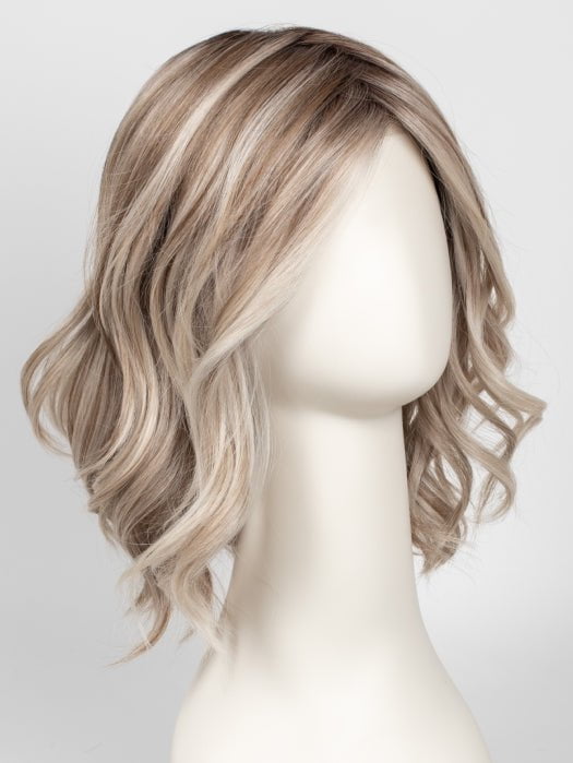 Simmer | HF Synthetic Lace Front Wig