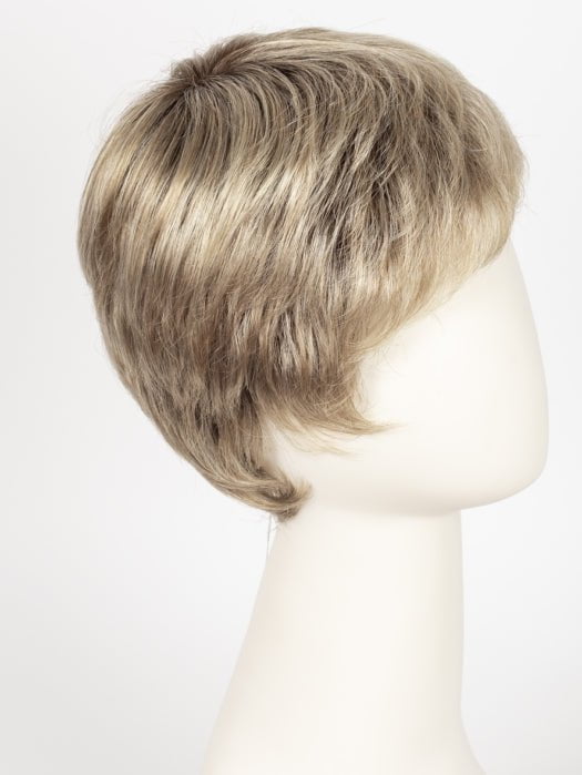 Risk | Synthetic Lace Front Wig (Mono Crown)