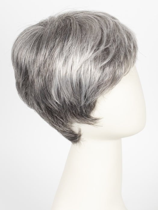 Risk | Synthetic Lace Front Wig (Mono Crown)