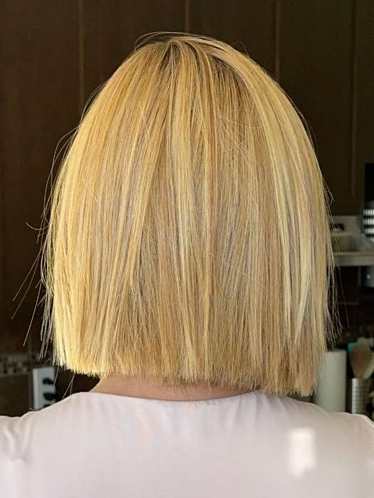 Santa Monica | Synthetic Lace Front Wig (Mono Part)